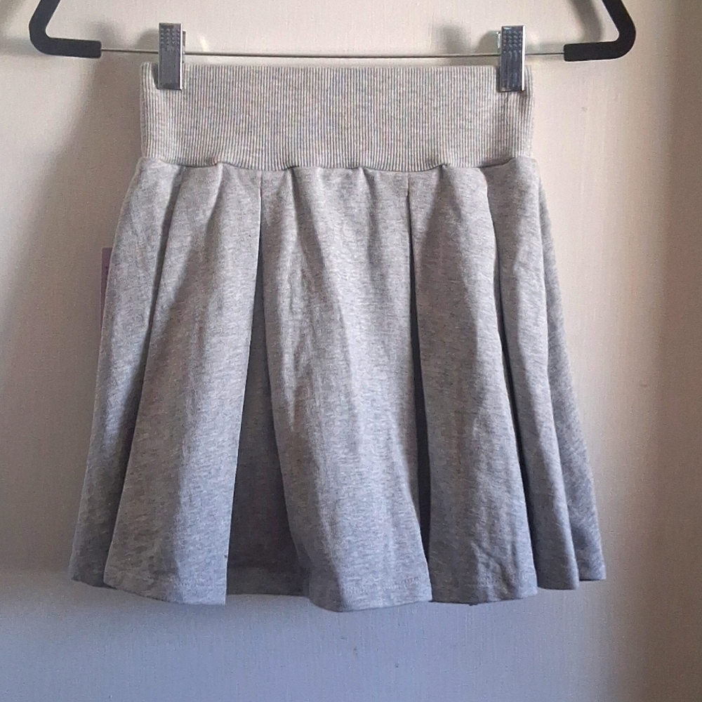 NWT Skort - Picture 2 of 3